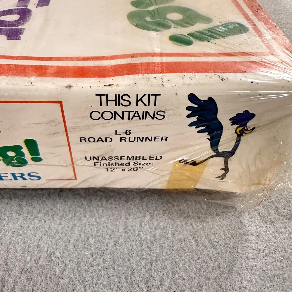 NOS Vintage 1975 Smith House Looney Tunes Road Runner String Art Kit L-6 Sealed